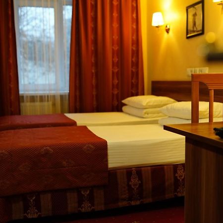 Amaks Vizit Hotel Gomel Dış mekan fotoğraf
