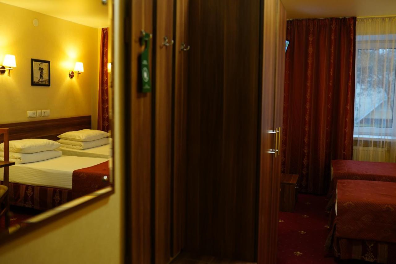 Amaks Vizit Hotel Gomel Dış mekan fotoğraf
